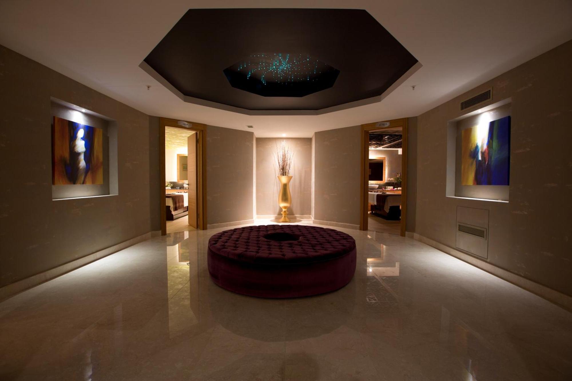 Miracle Istanbul Asia Airport Hotel & Spa Exterior photo The Spa at The Dorchester